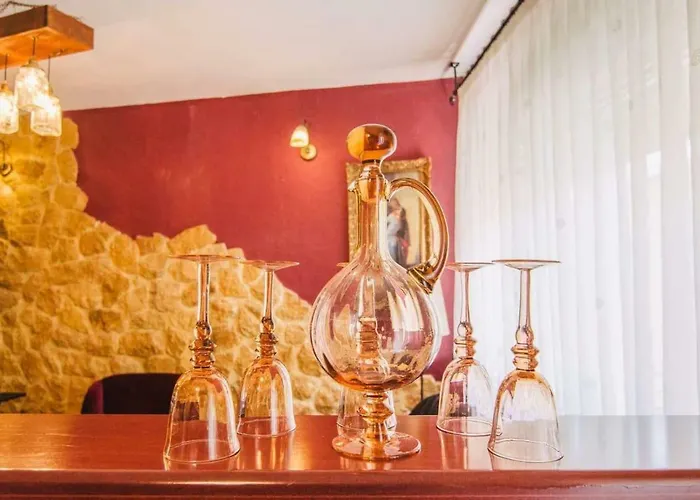 Gallery Home,Downtown, Ioannina.