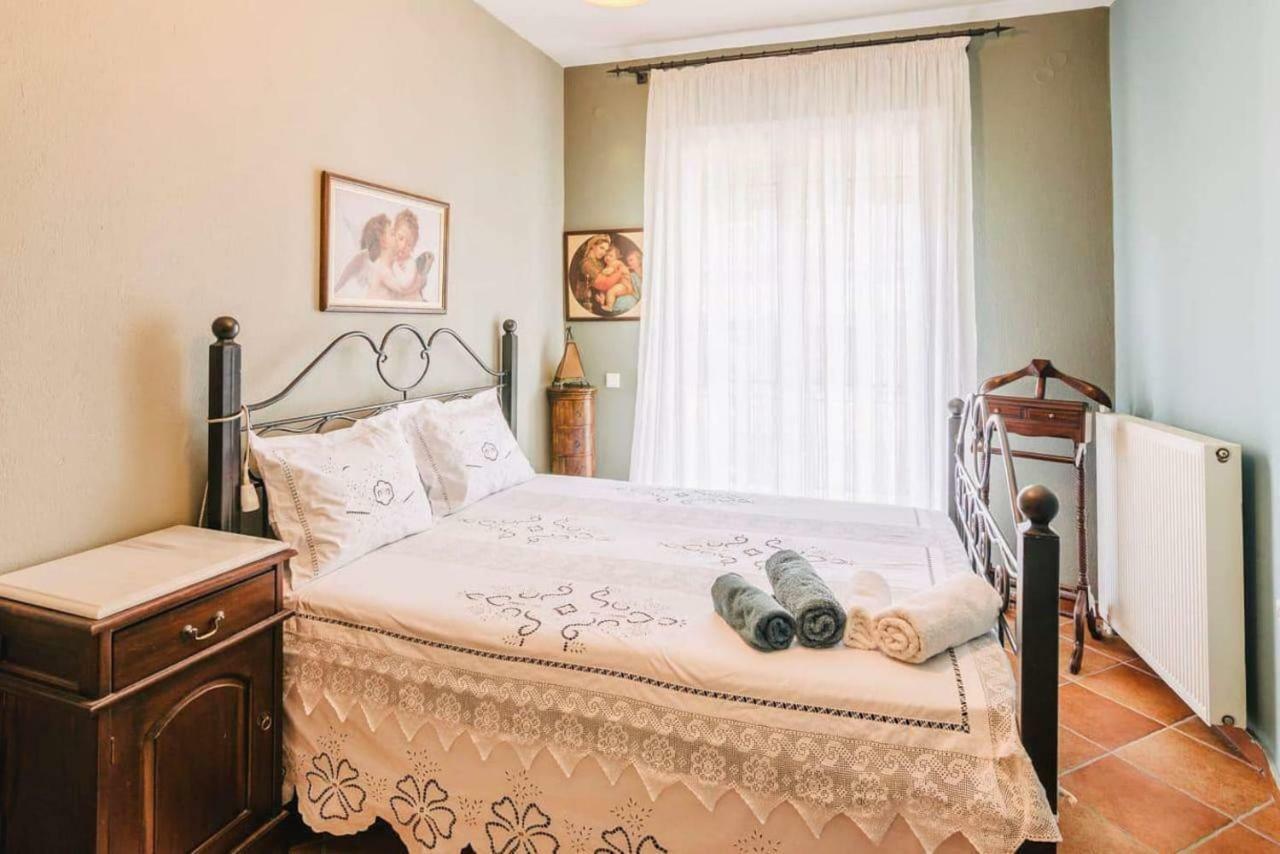 Gallery Home,downtown, Ioannina. Apartment